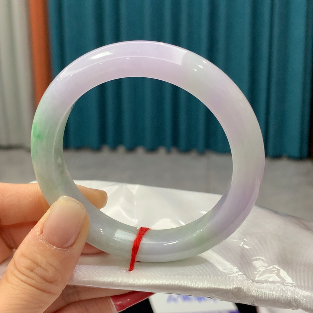 未镶嵌手镯翡翠完美者慎拍 圈口59.5