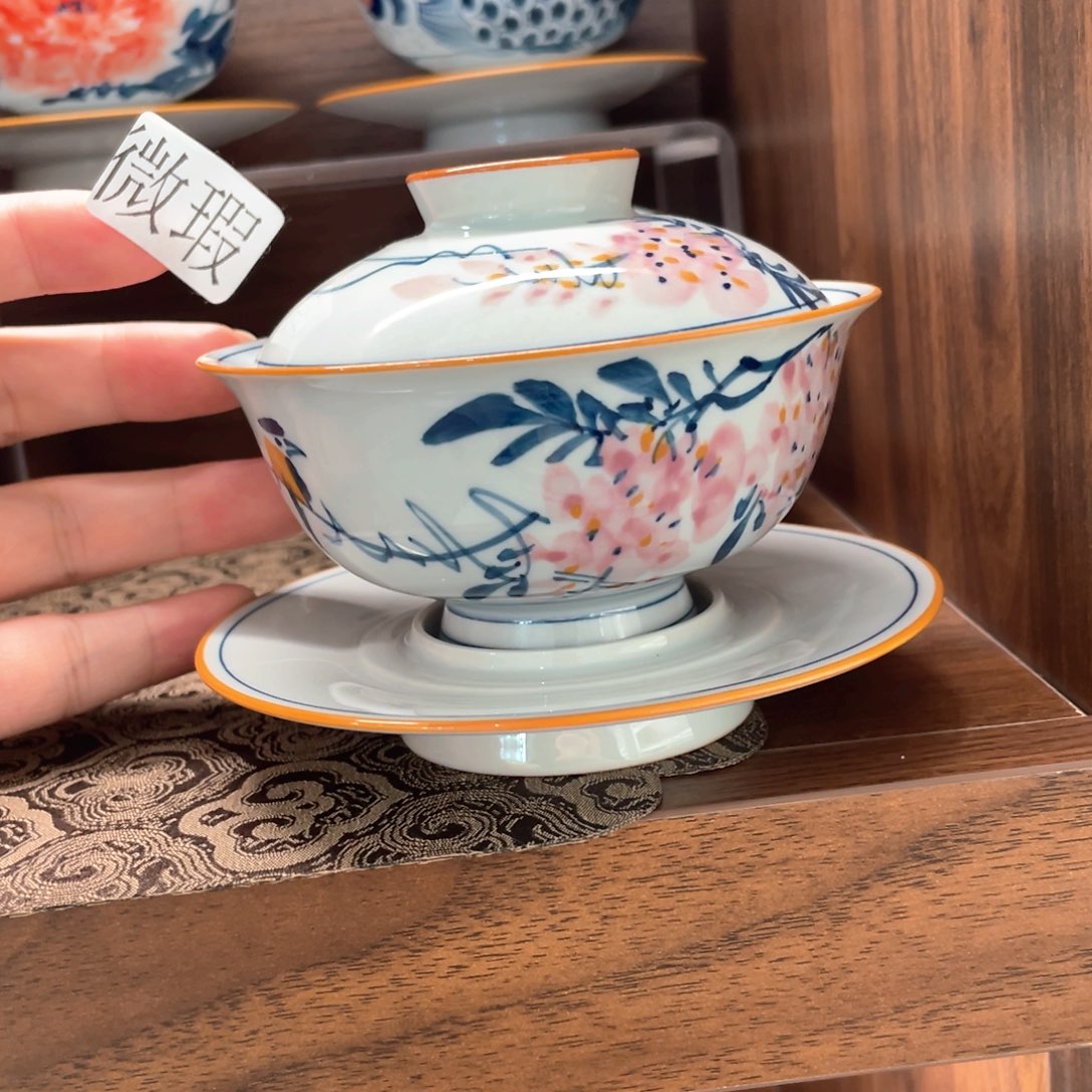 釉下手绘茶具微瑕