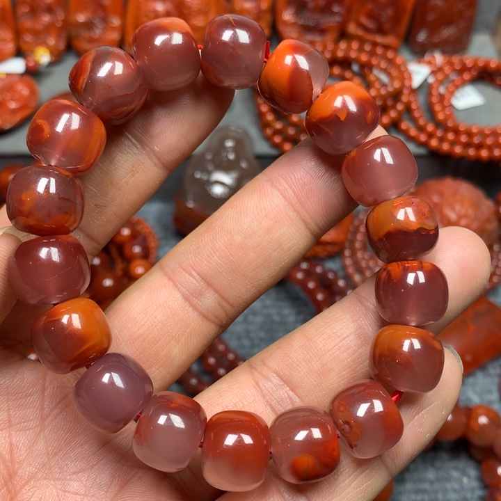南红玛瑙手串未镶嵌13‘m m