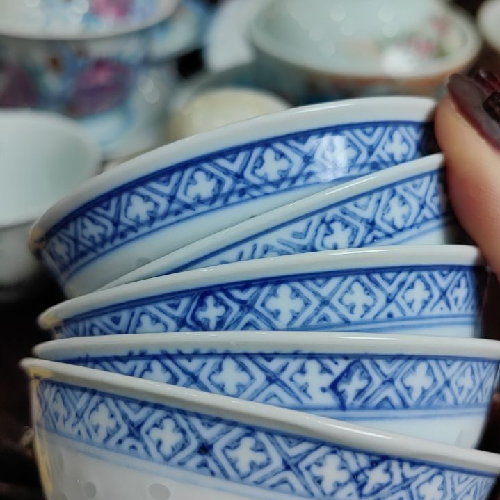 瓷片手绘青花手工绘画