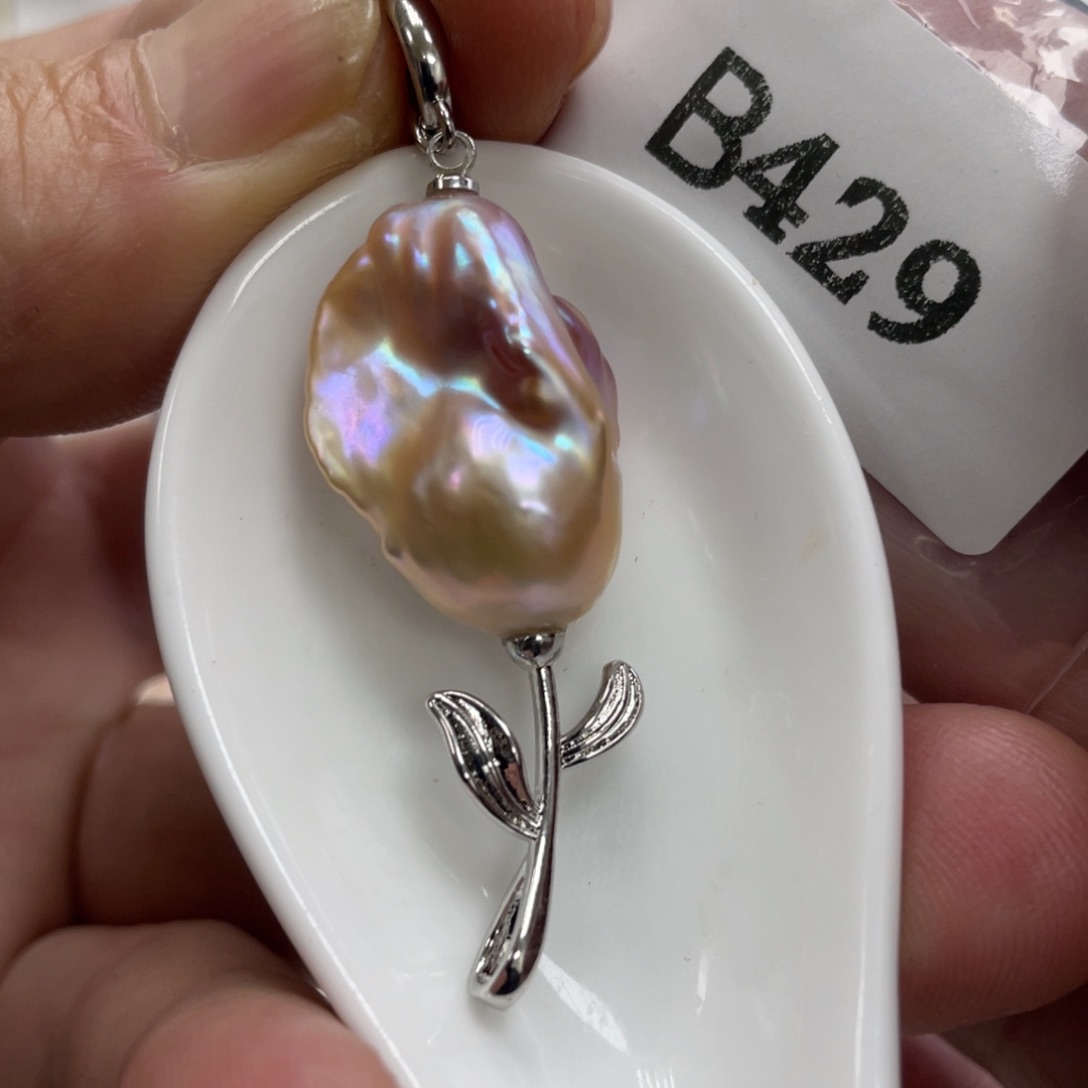 淡水珍珠颈饰未镶嵌