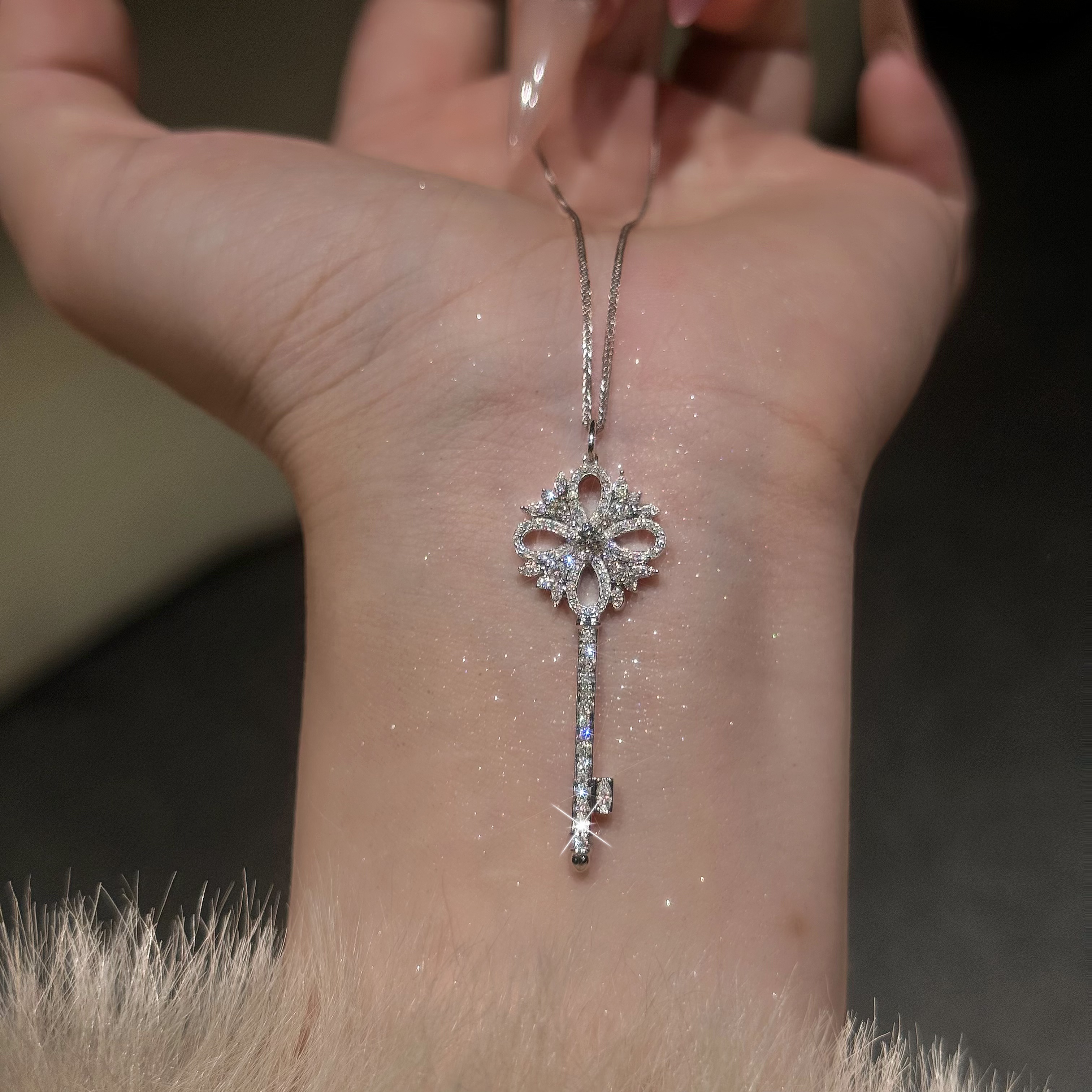 QANNA【大号雪花钥匙】【维多利亚】轻奢经典烟花钻石吊坠（不含链）AY