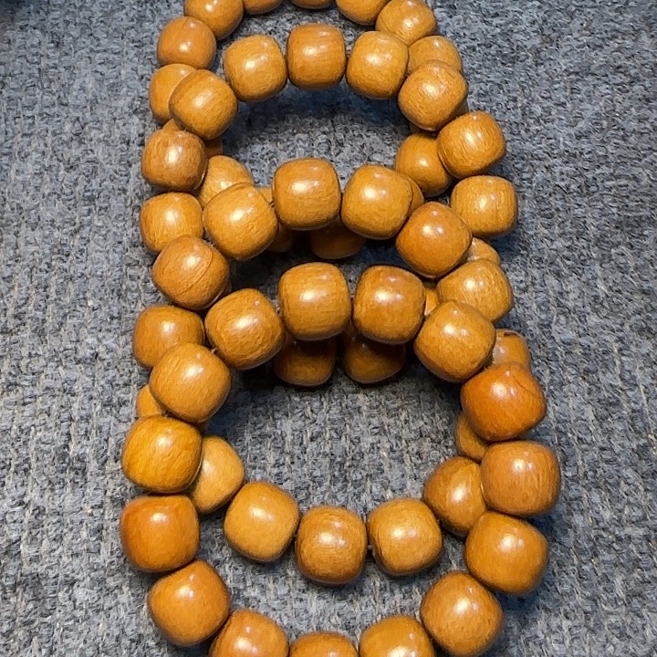 桃木全陈化老料把件串发一条