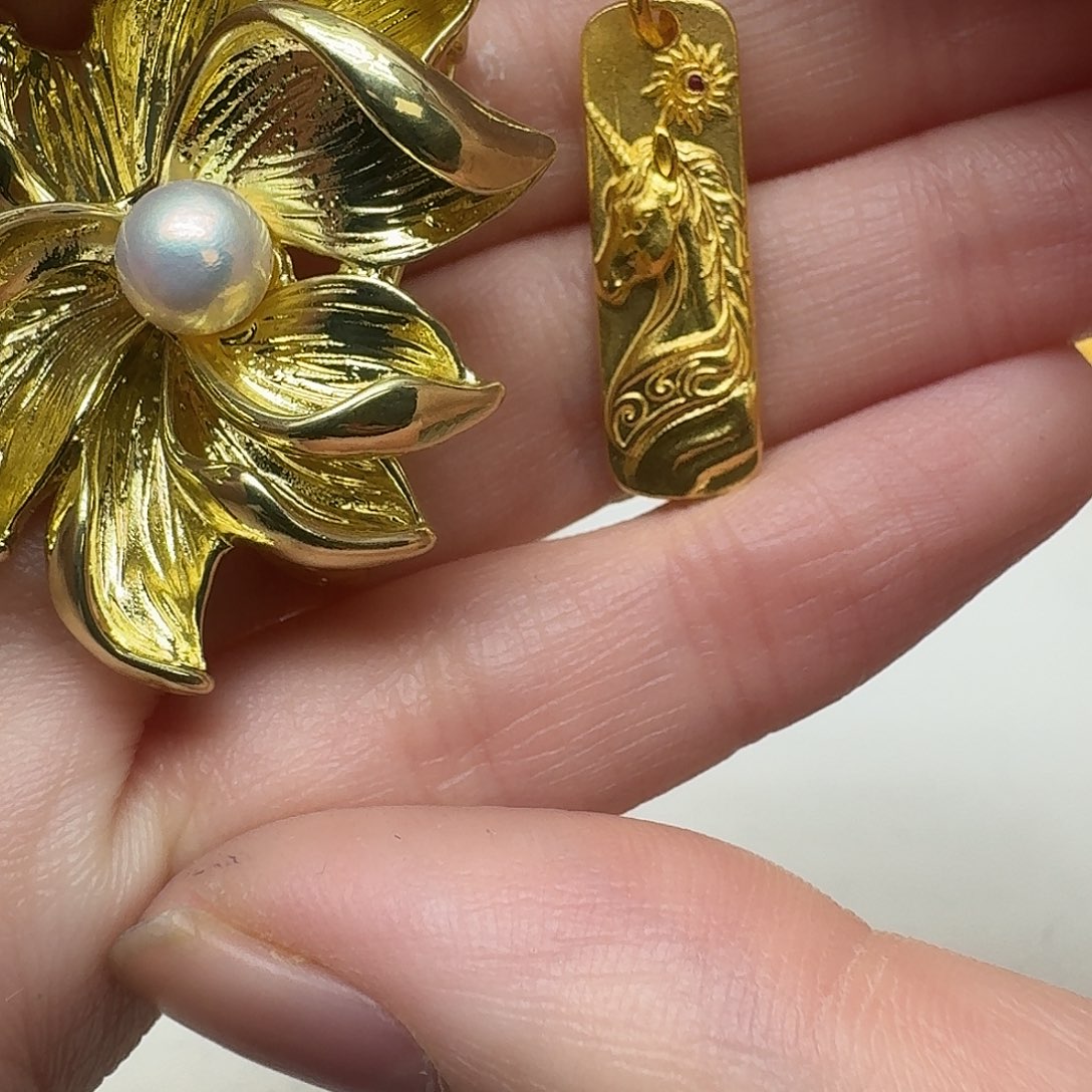 颈饰淡水珍珠足金镶嵌