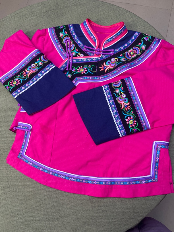 民族服装玫红色单件上衣