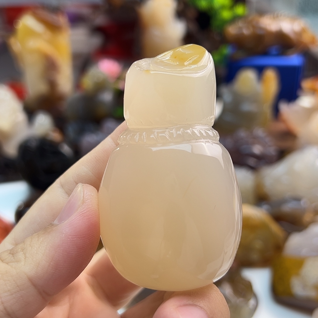 玛瑙/玉髓未镶嵌颈饰