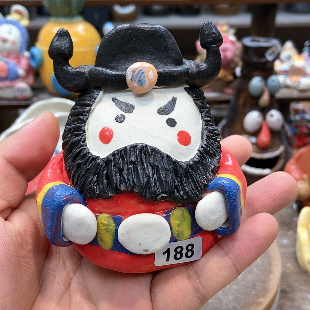 摆件直播间手工抽象陶瓷摆件188
