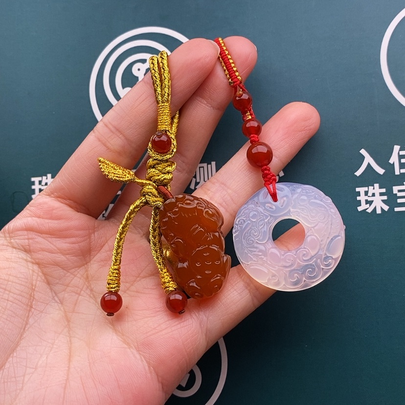 【闪购商品】玛瑙/玉髓车挂未镶嵌彦***套