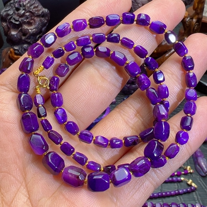 苏纪石（舒俱来）项链18K金镶嵌