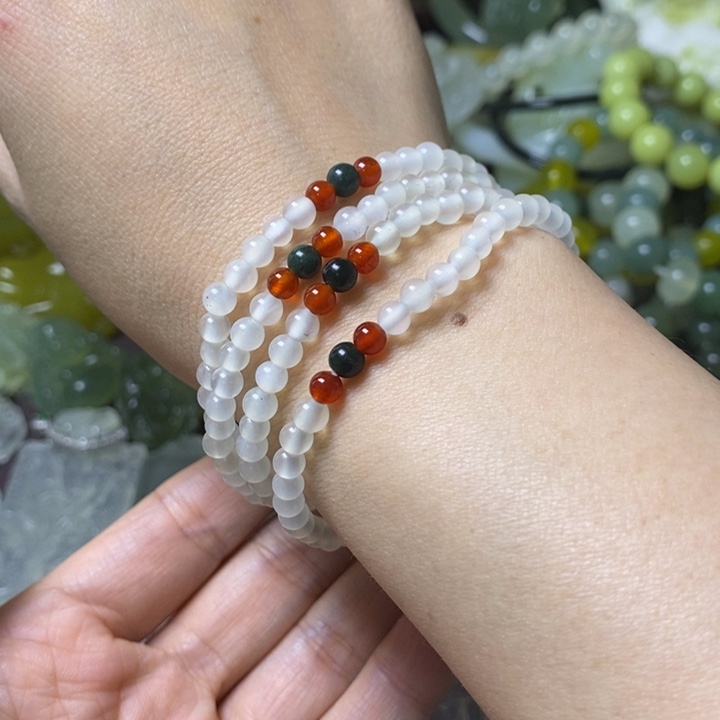 岫玉岫玉颈饰未镶嵌