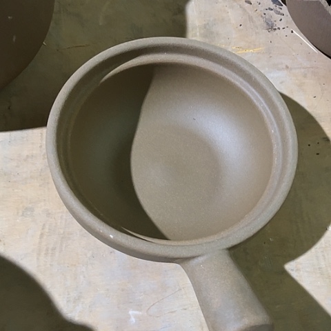 微瑕，明火、口径21高7无盖1.2L