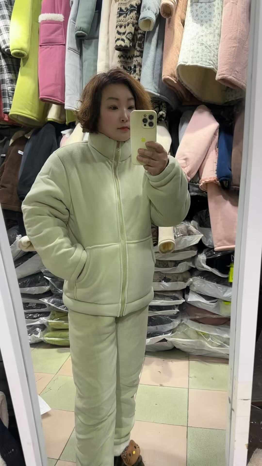 大风车家【奥立绒三层加厚立款女款】冬季时尚加厚加绒保暖纯色套装