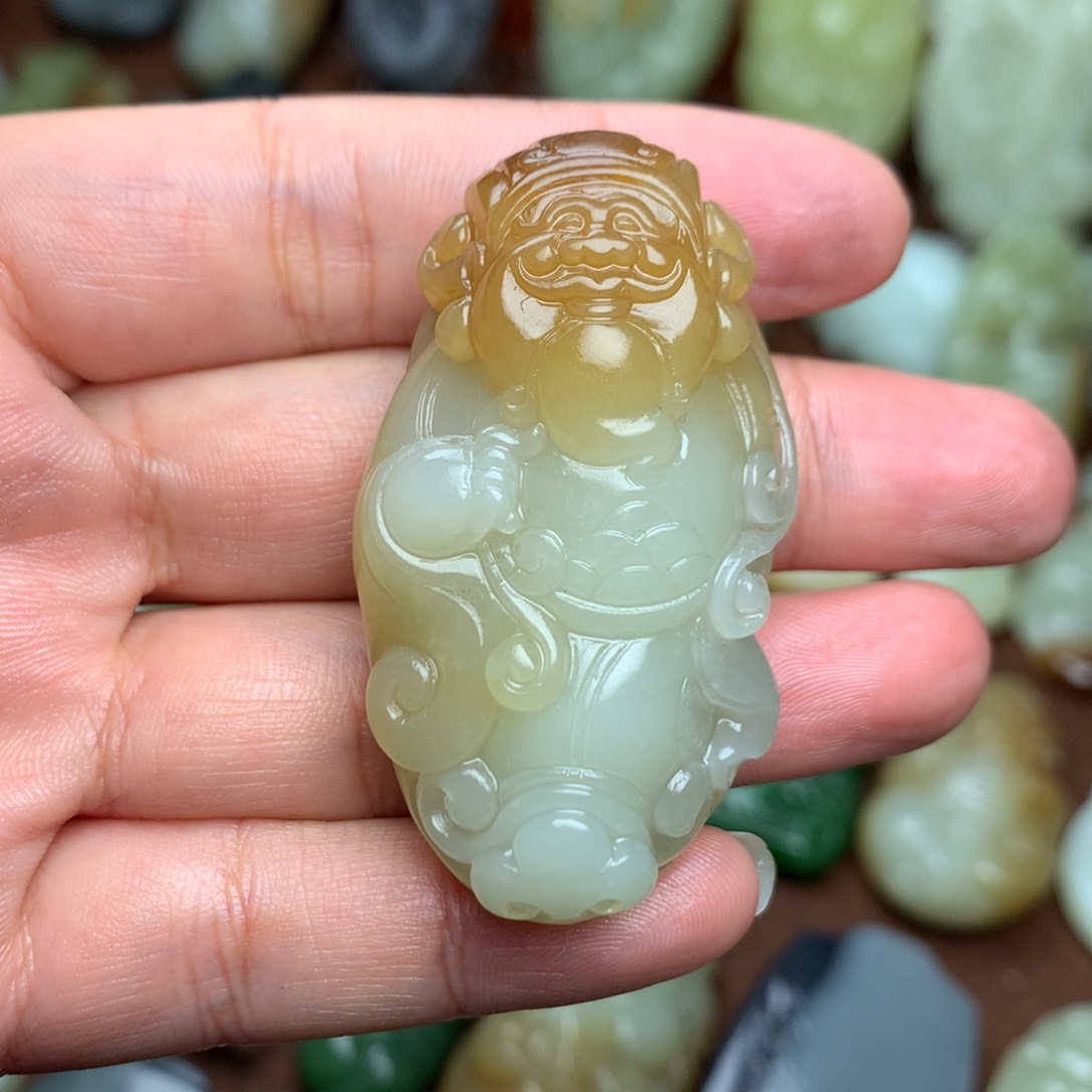 和田玉挂件未镶嵌