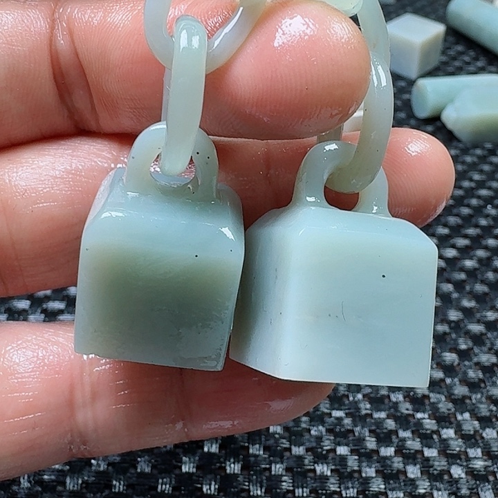 老挝石真真正正章