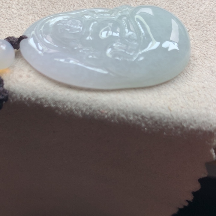 翡翠颈饰未镶嵌吊坠