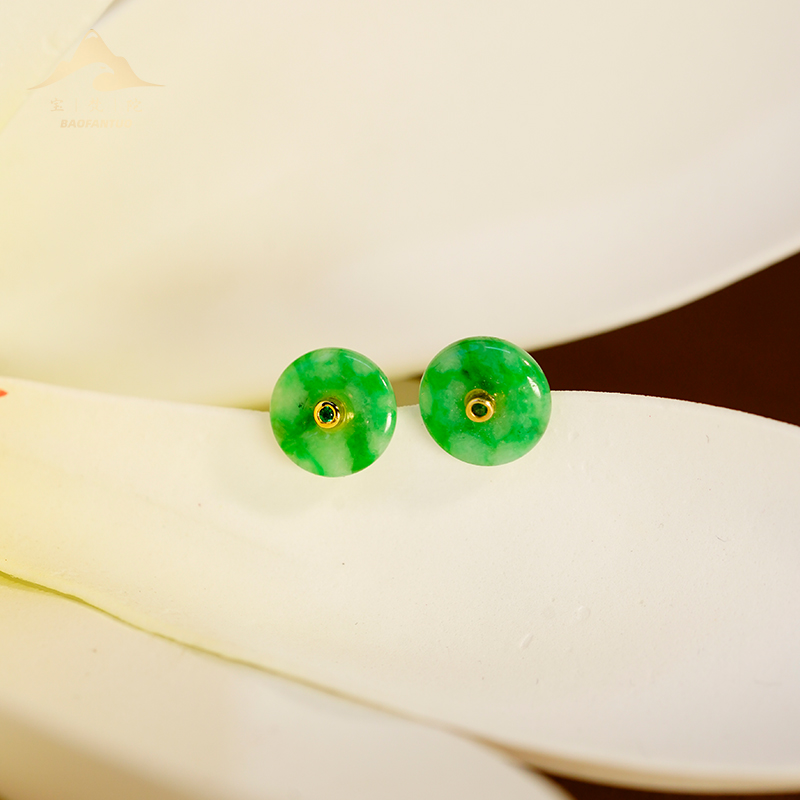 宝梵陀翡翠耳钉【扣肉推荐】2027