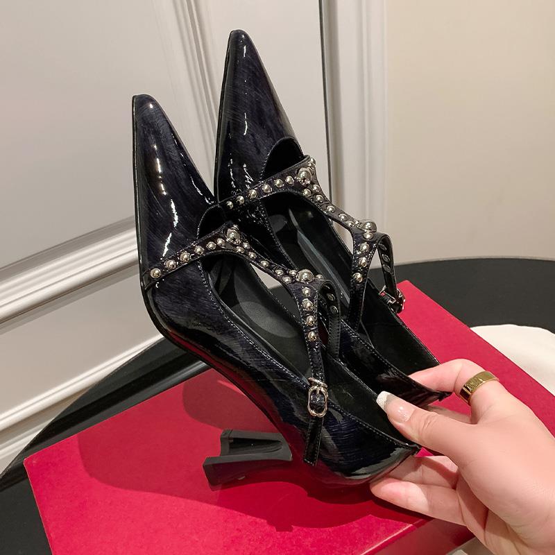 名媛尖头铆钉一字带玛丽珍鞋女经典粗跟高跟鞋不累脚配裙子晚晚鞋