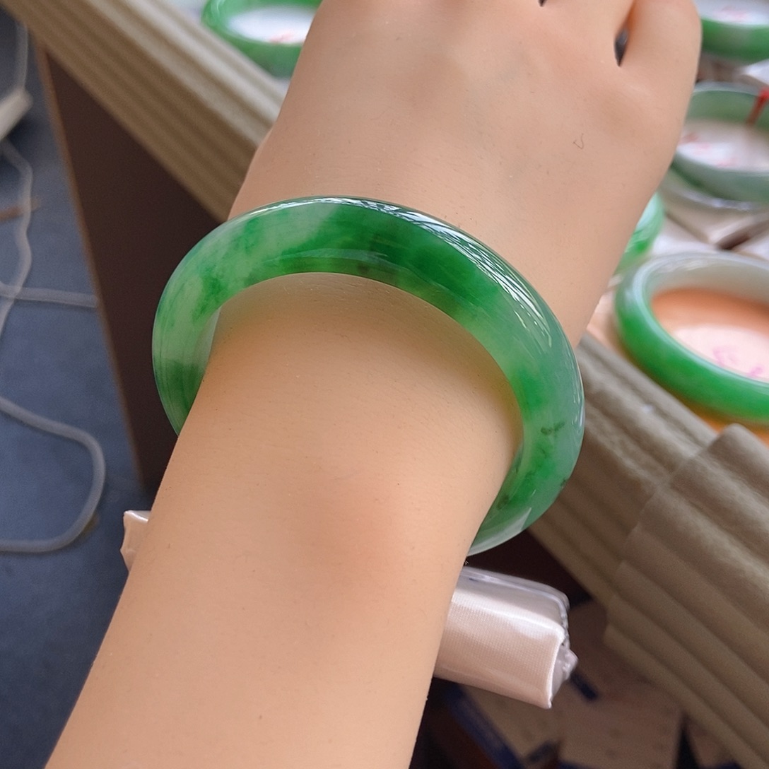 未镶嵌手镯翡翠7号