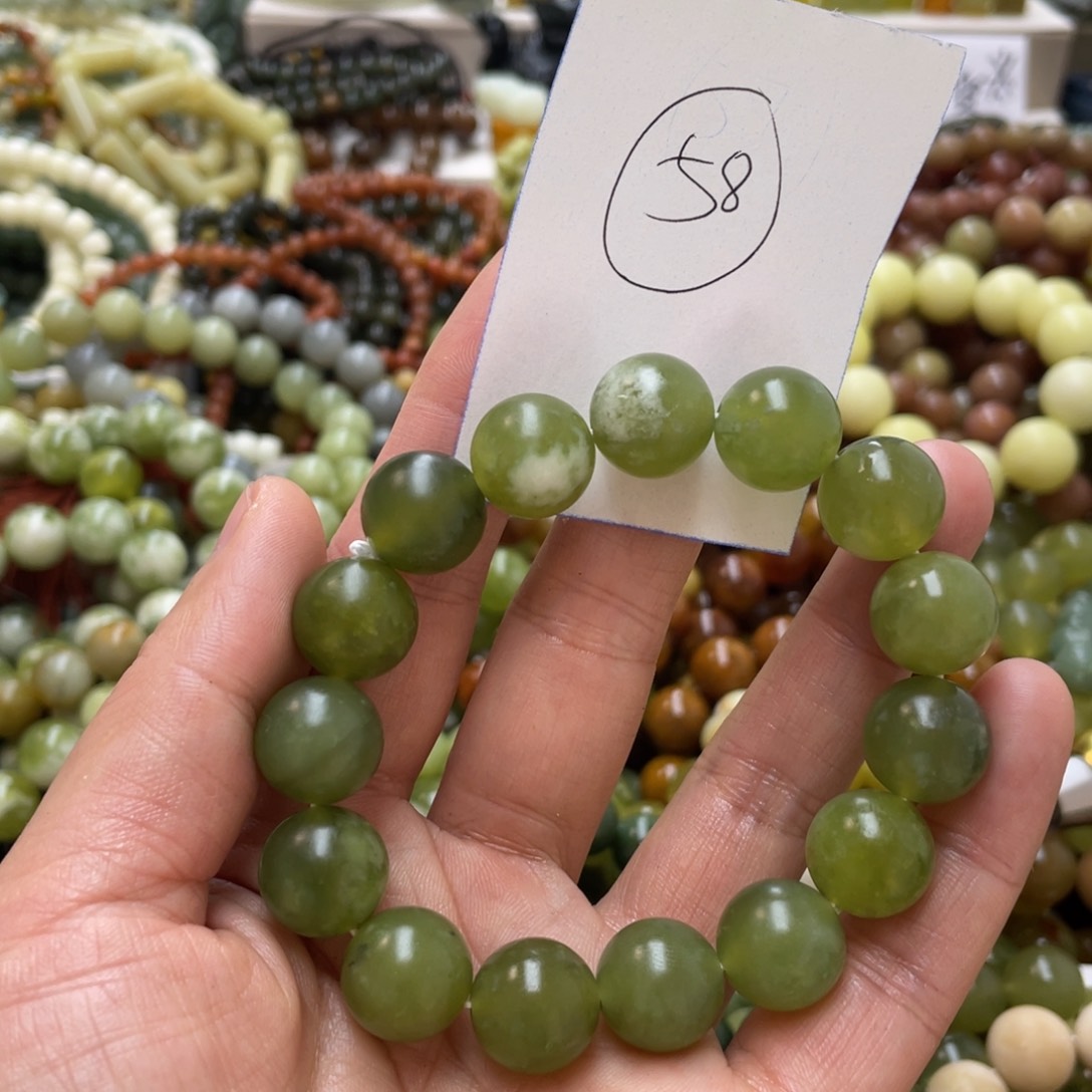 蛇纹石玉手链未镶嵌