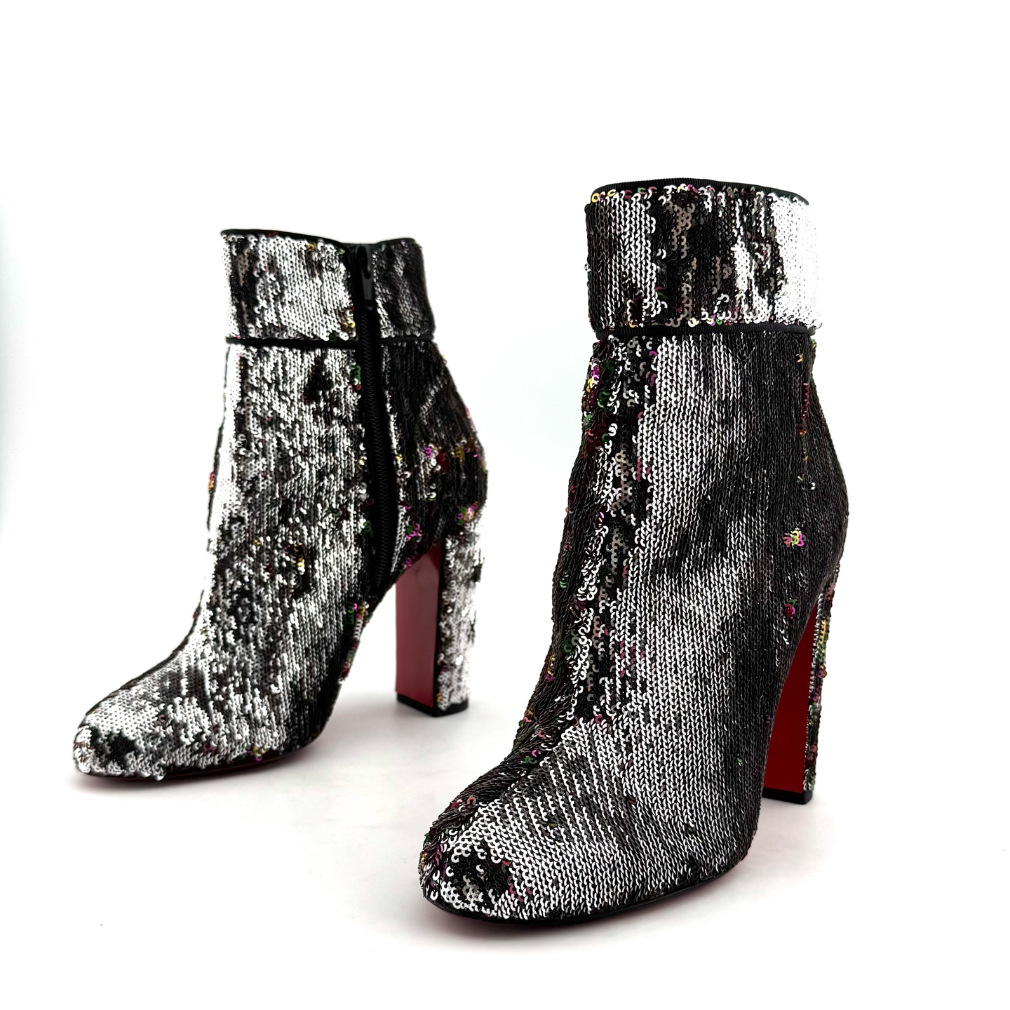 未使用 Christian Louboutin/克里斯提·鲁布托 37码 短靴 D2548