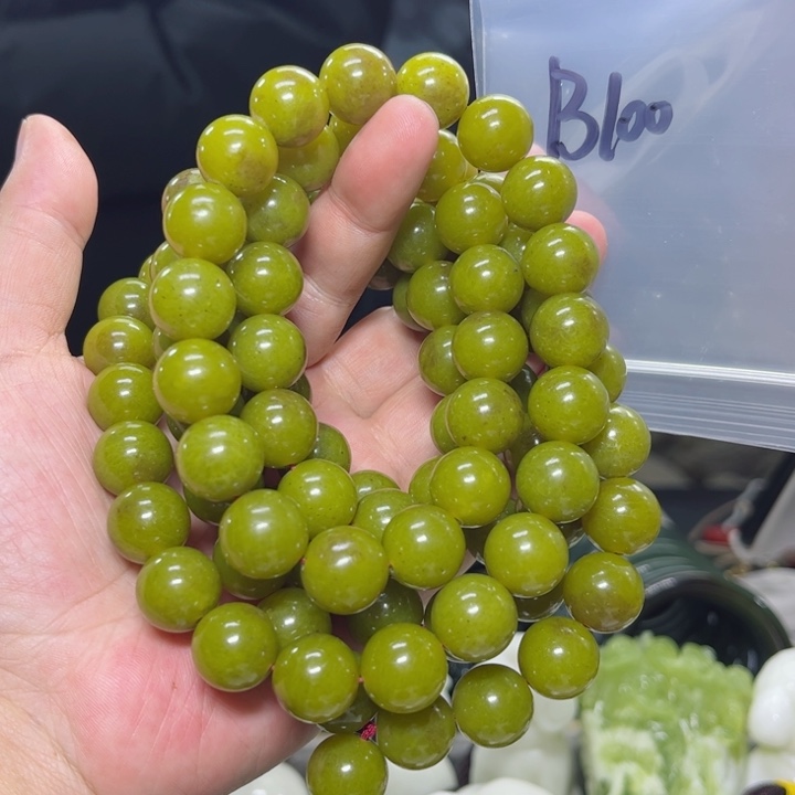 蛇纹石玉颈饰多样性发货未镶嵌财*