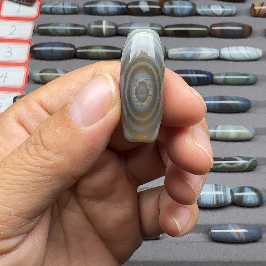 小***翅玛瑙/玉髓合金珠宝半成品