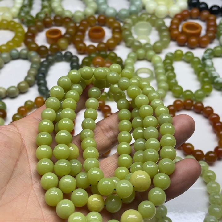 蛇纹石玉项链未镶嵌