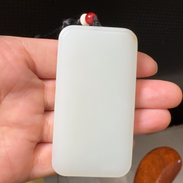 和田玉未镶嵌颈饰糖白47