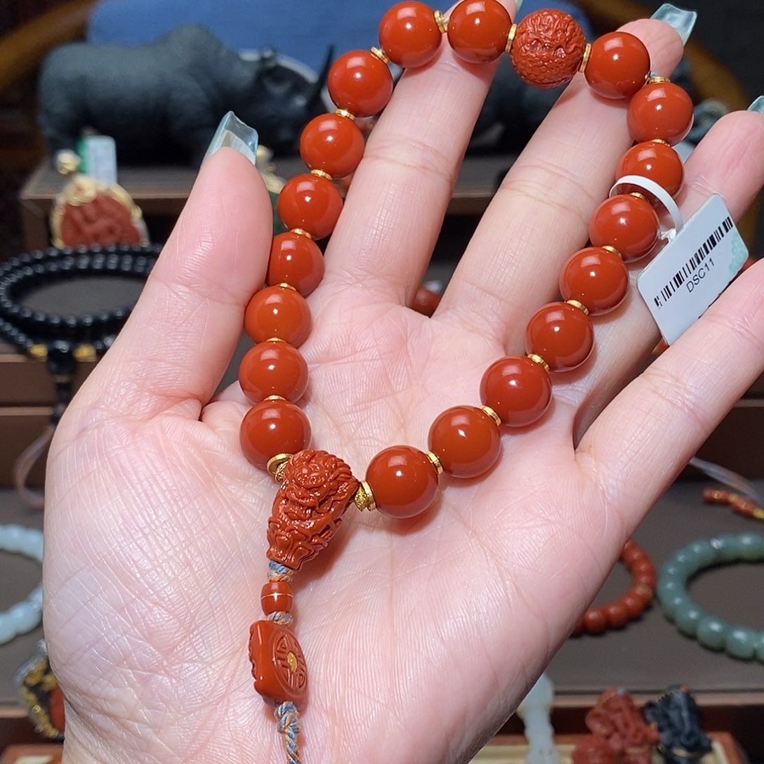 南红玛瑙18K金镶嵌手链双龙圆珠手持11mm