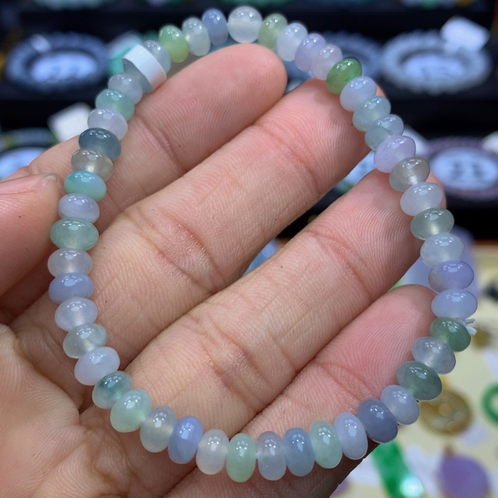 翡翠手链未镶嵌翡翠 6.0