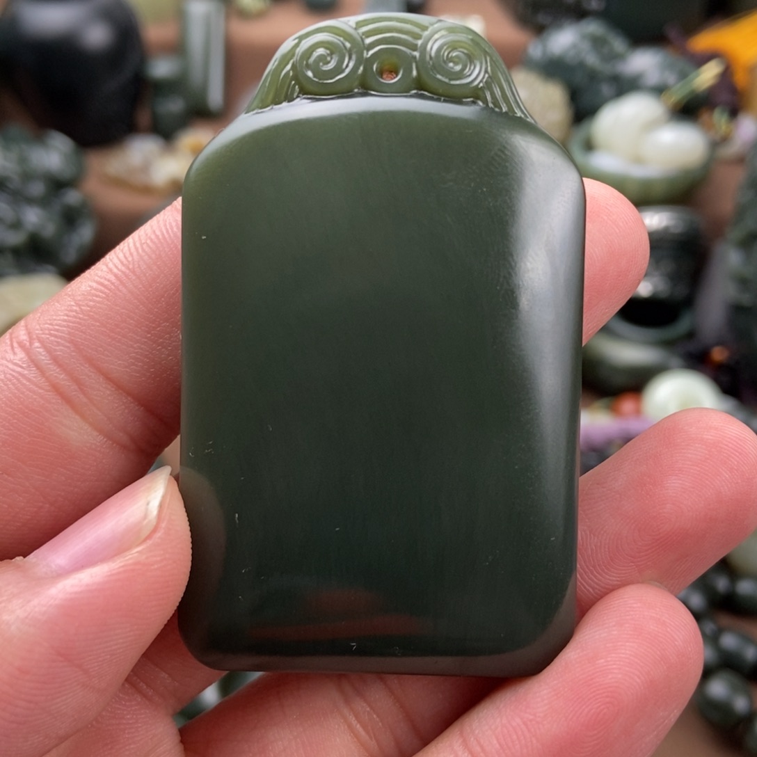 和田玉挂件未镶嵌