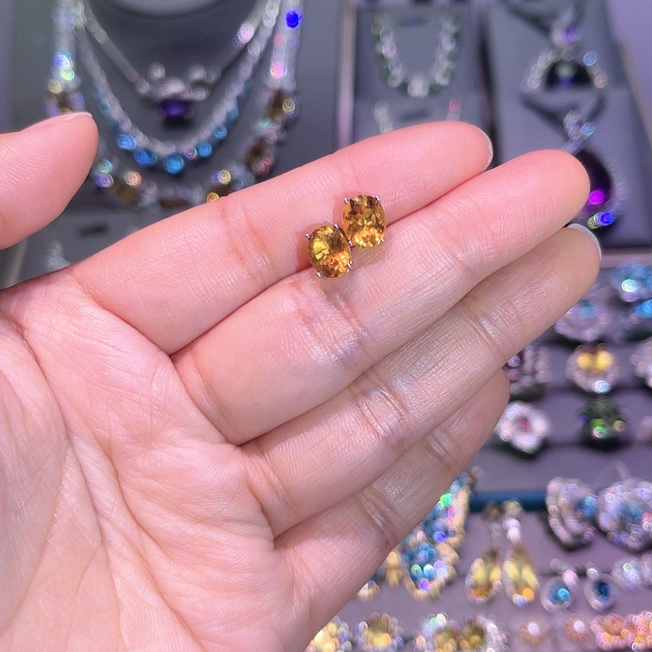 【闪购商品】黄晶耳饰银S925镶嵌耳饰