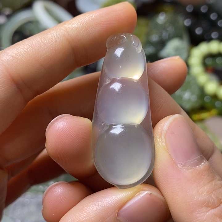 岫玉岫玉颈饰未镶嵌