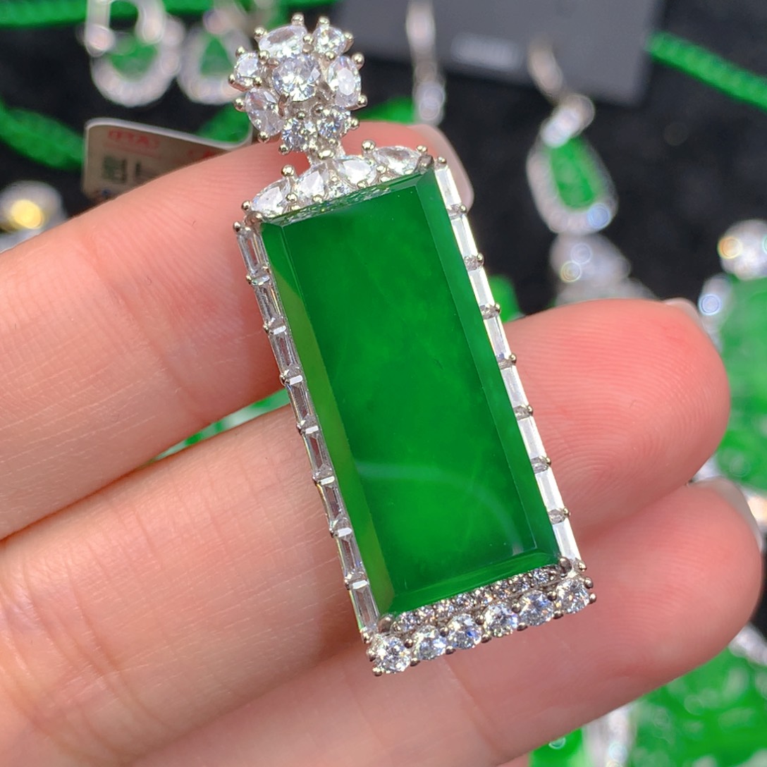 翡翠吊坠(不含链)银S925镶嵌