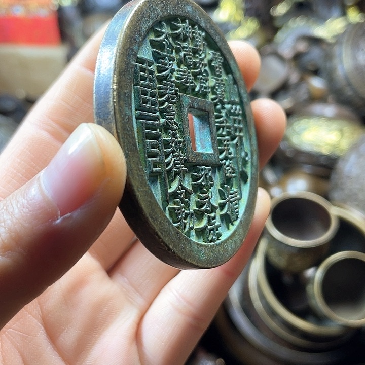 全是铜铜铜器铜器