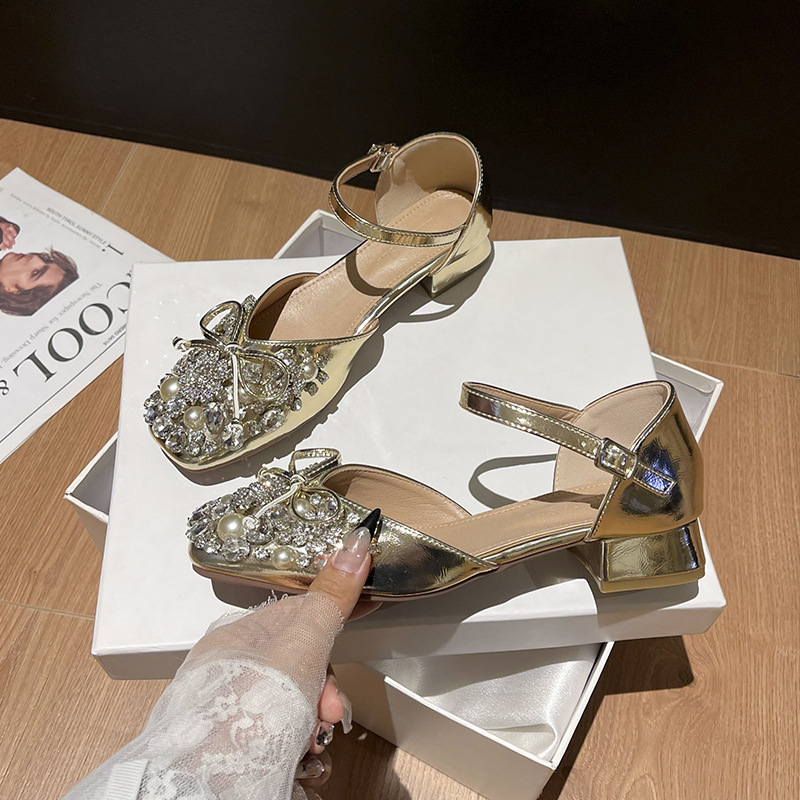 仙女风中空水钻单鞋配裙子一字扣包头凉鞋女夏粗跟女鞋060-K12