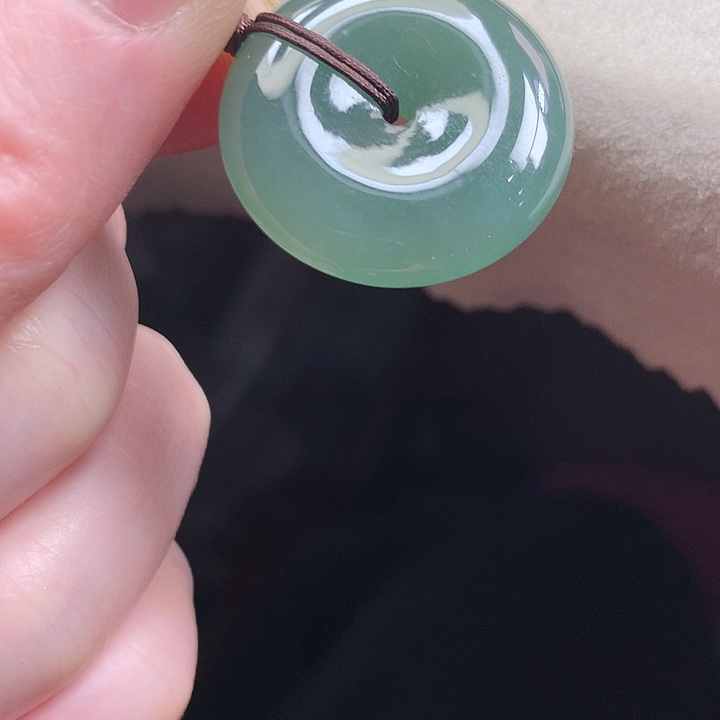 翡翠颈饰未镶嵌吊坠