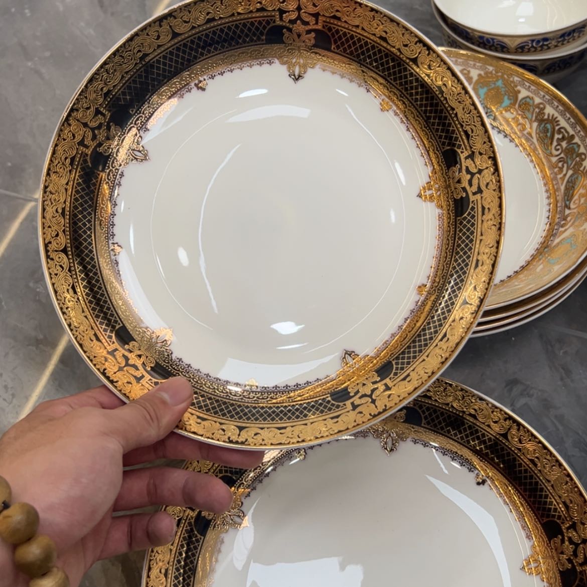 【闪购商品】瓷片9寸深菜盘两个一单福利价