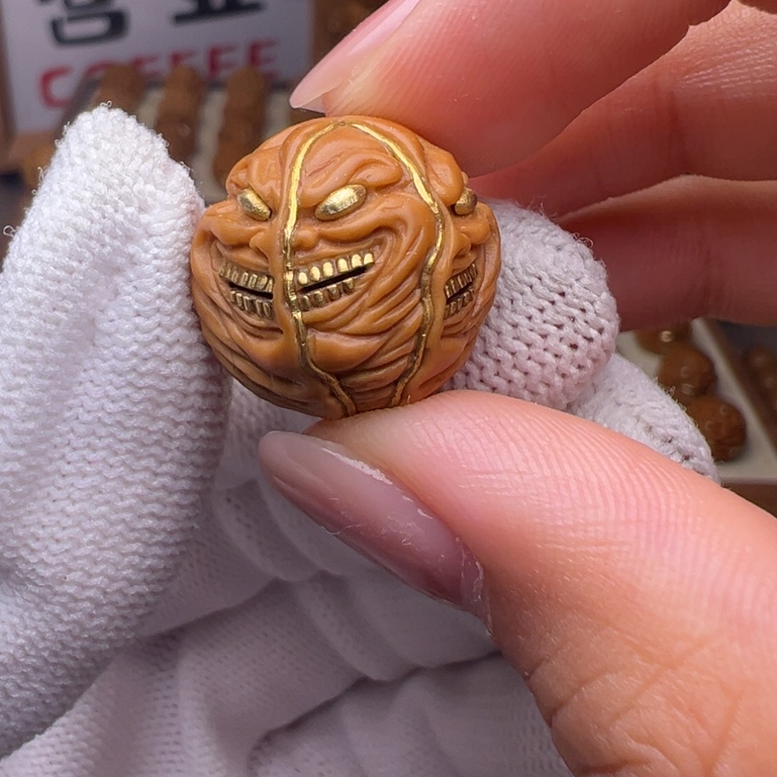 把件猴头核桃镶嵌款一念心魔全品有正常封口线
