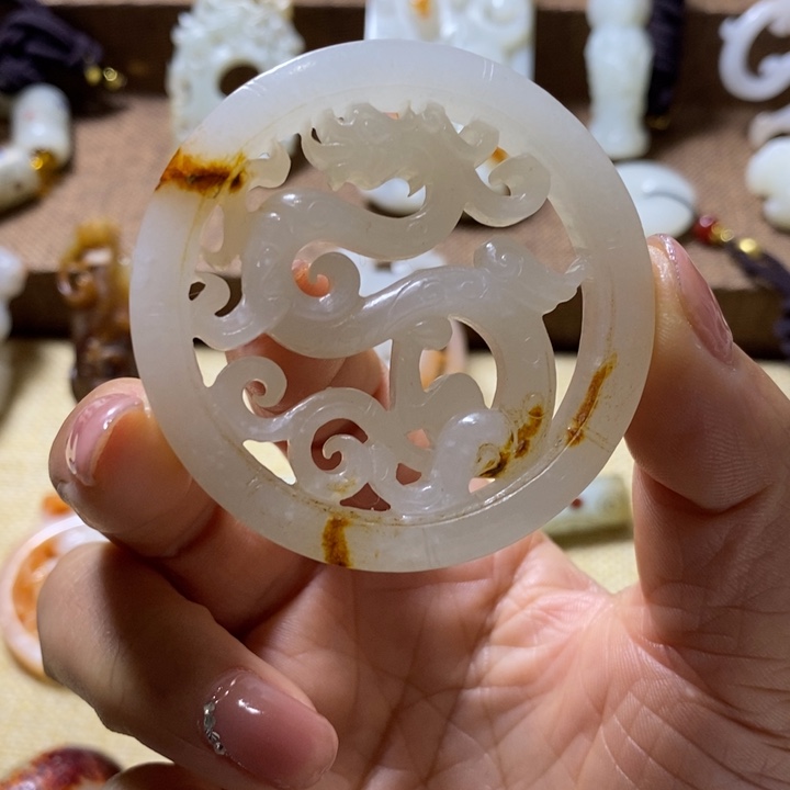 和田玉（糖玉）挂件未镶嵌礼*