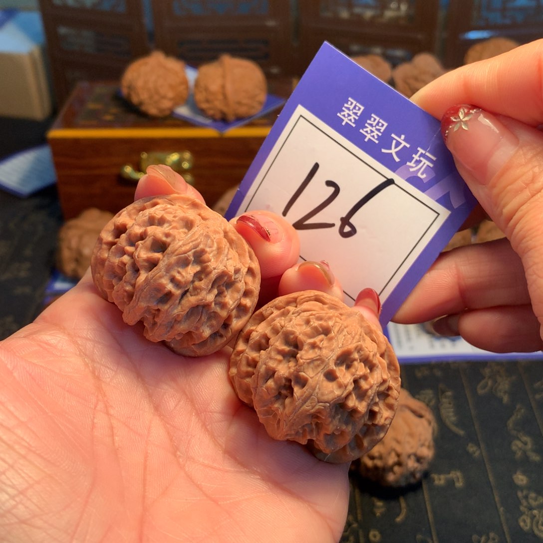文玩核桃吊坠126号全品苹果3.9