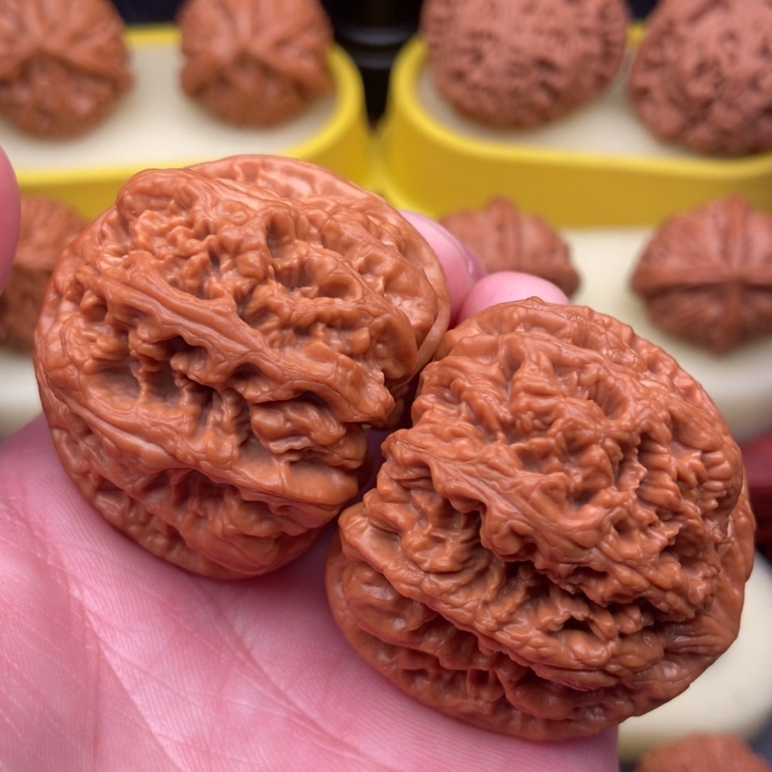 文玩核桃把件龙爪纹粗筋45