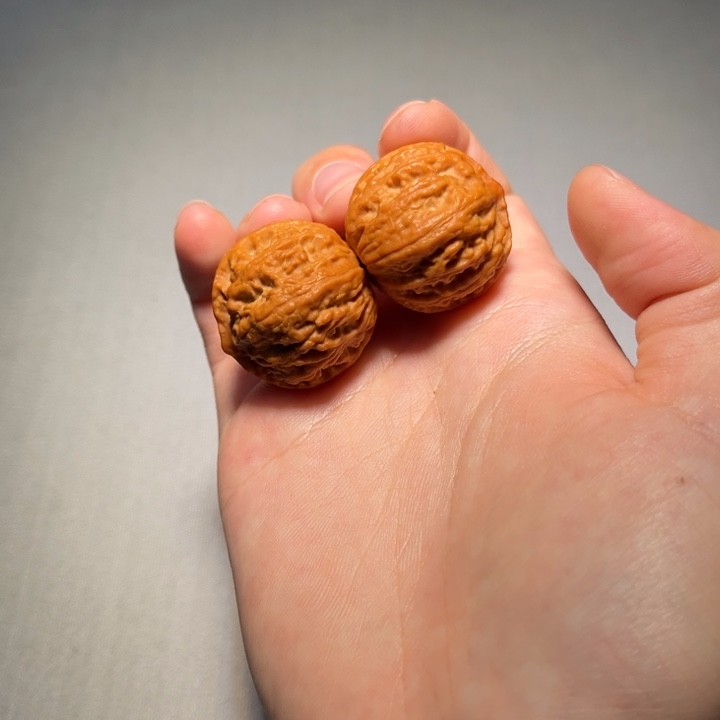 把件文玩核桃龙珠384