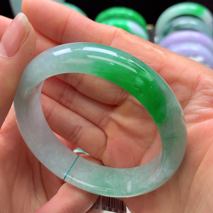 【闪购商品】翡翠手镯未镶嵌天然翡翠手镯