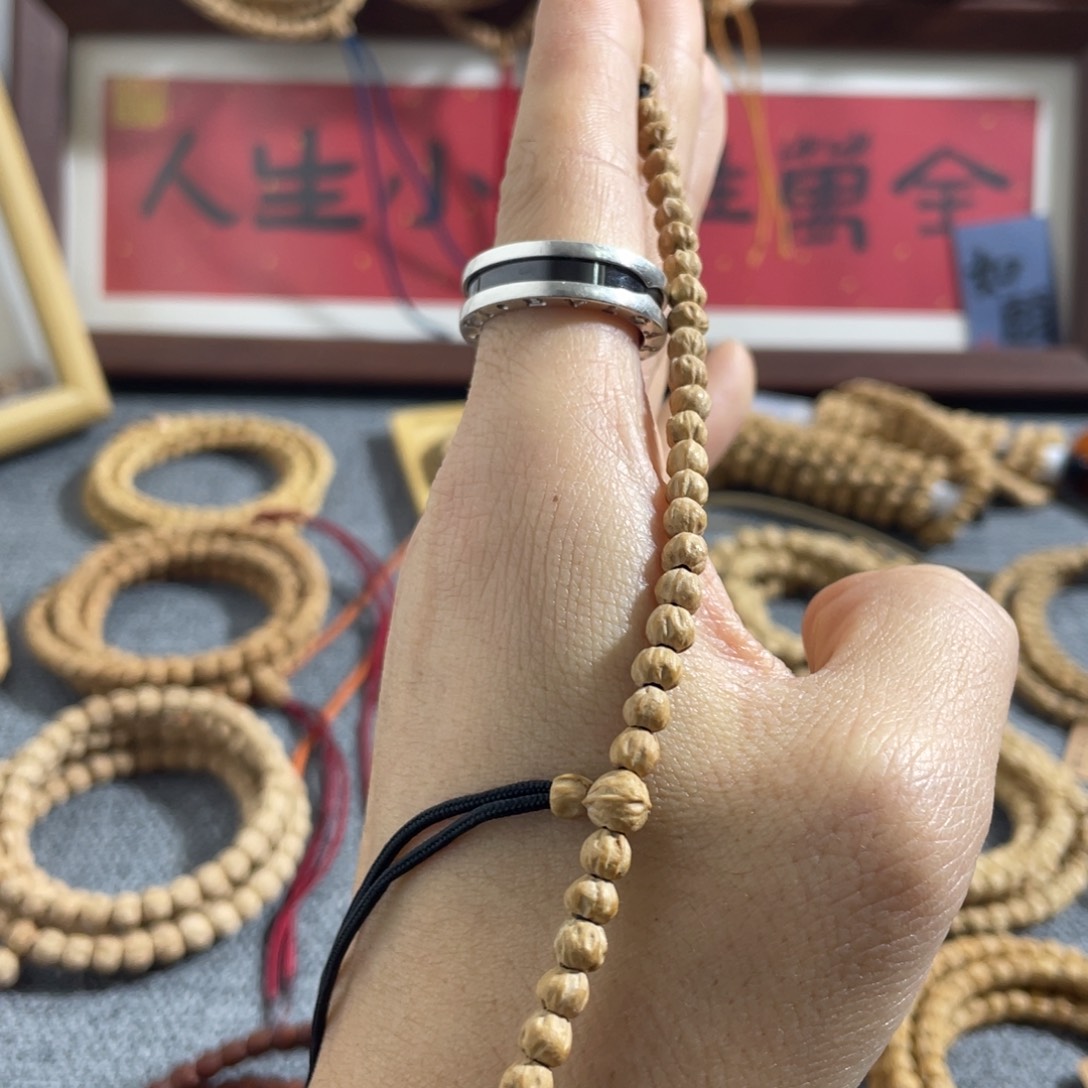 吊坠柏香籽/百香籽粉皮玉化小金豆5mm