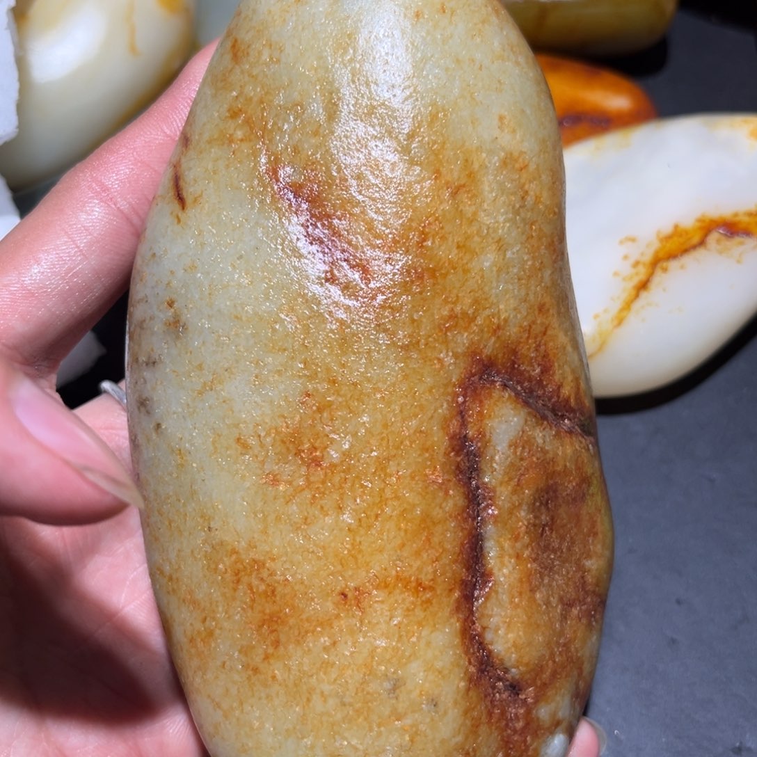 和田玉未镶嵌珠宝奇石