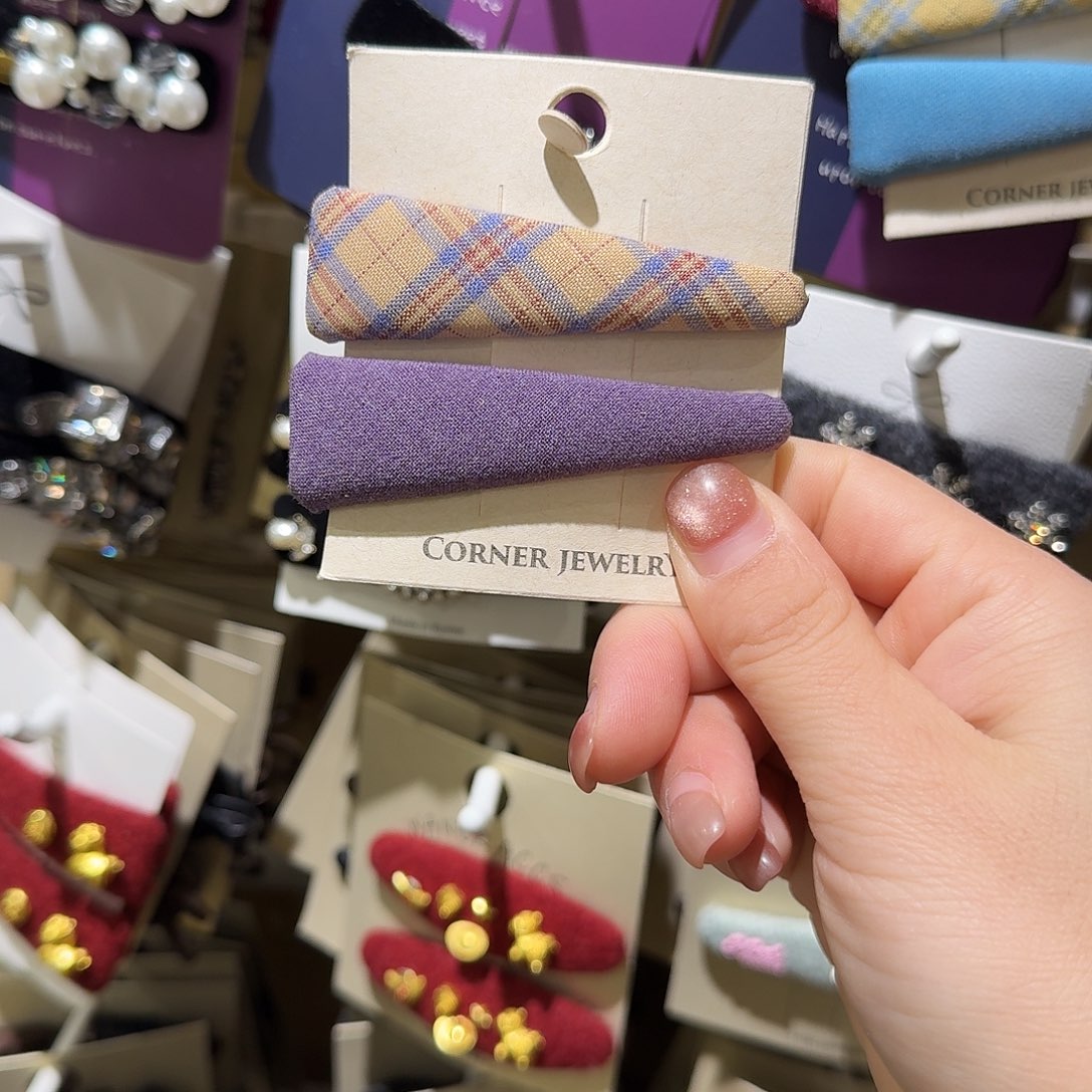 布艺非金属紫色三角