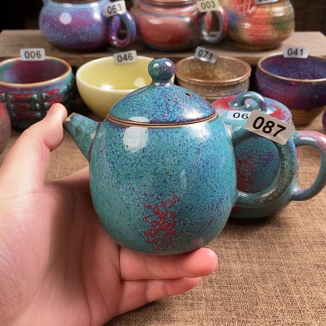 开***水瓷片钧瓷茶壶艺术