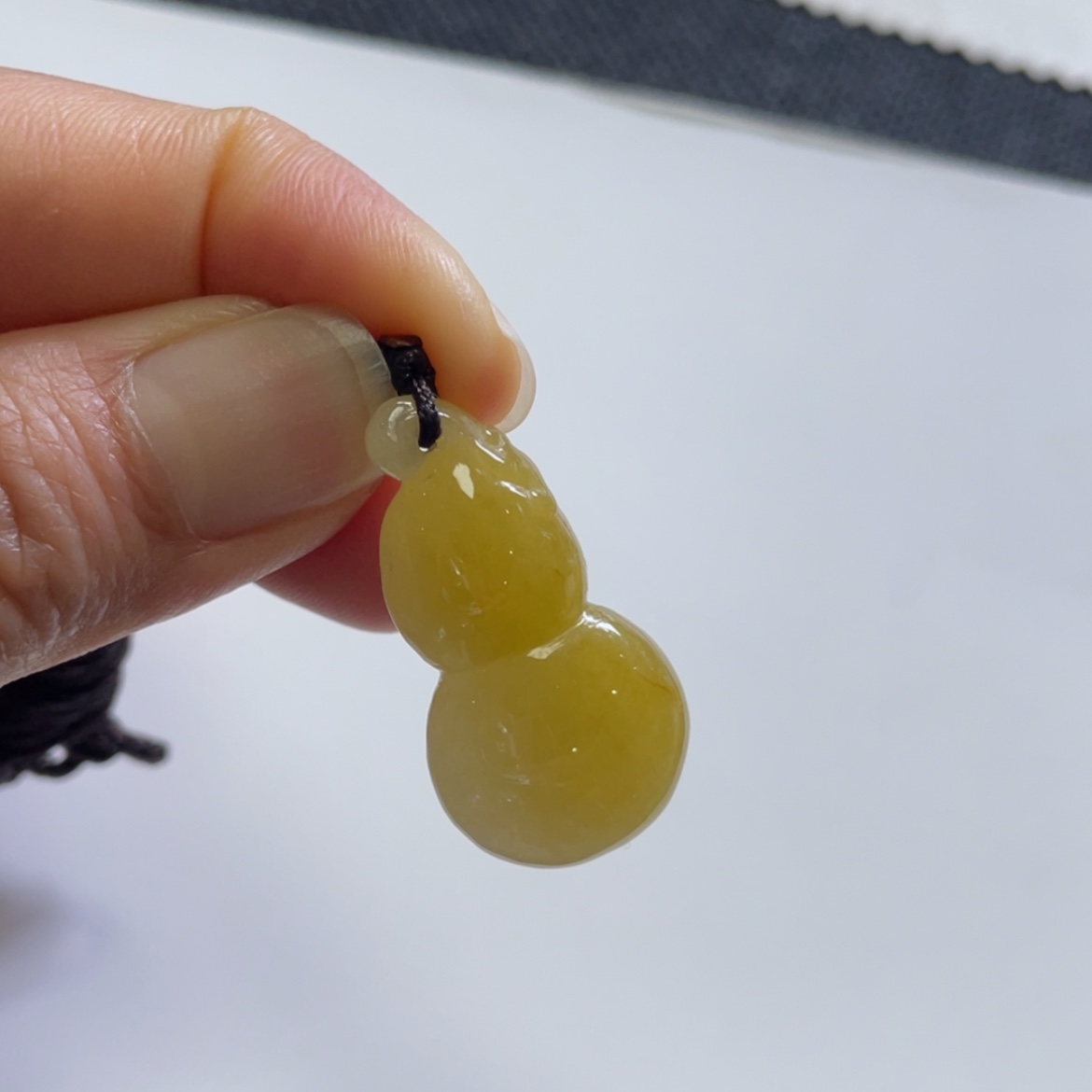 【闪购商品】翡翠颈饰未镶嵌黄翡葫芦