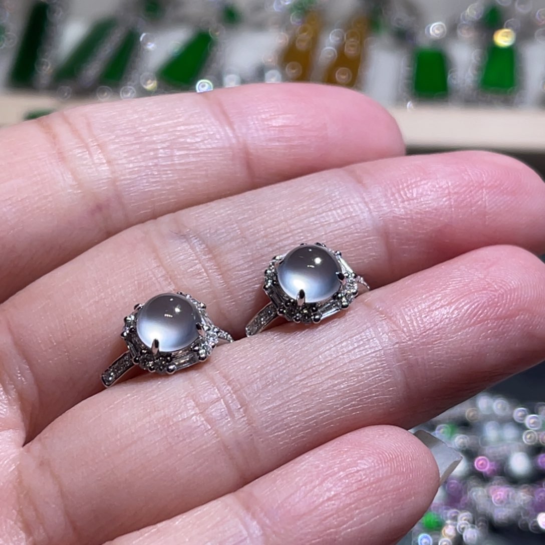 翡翠耳饰18K金镶嵌玻璃种冰蛋耳包